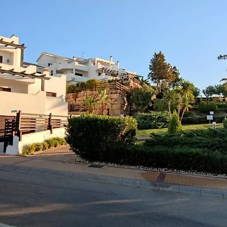 Cosy Golf Garden * Casares